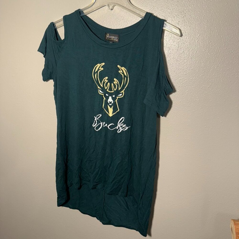 🏀Milwaukee Bucks🏀 cold shoulder shirt - Picture 1 of 5